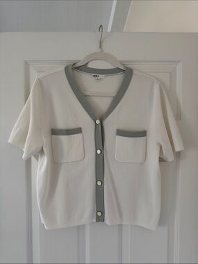 Cream Short-Sleeve Cardigan with Sage Green Trim
